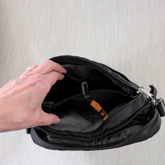 Eddie Bauer Bag Combined Shoulder and Waist Bag without Strap - Never Used - Picture 8 of 8